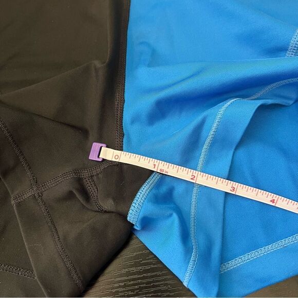 ✨ Nike Pro Blue Black Green Spandex Shorts Small - Picture 9 of 9